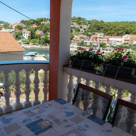 Apartments Zubcic Tisno Ngoại thất bức ảnh