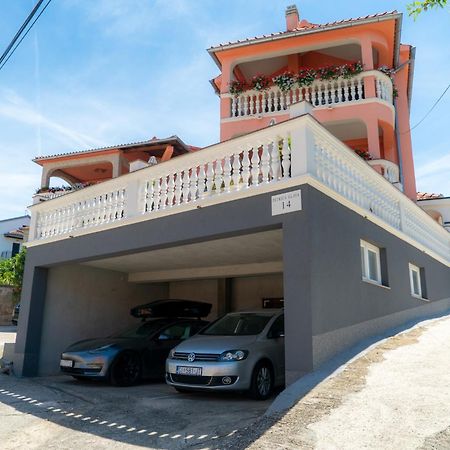 Apartments Zubcic Tisno Ngoại thất bức ảnh