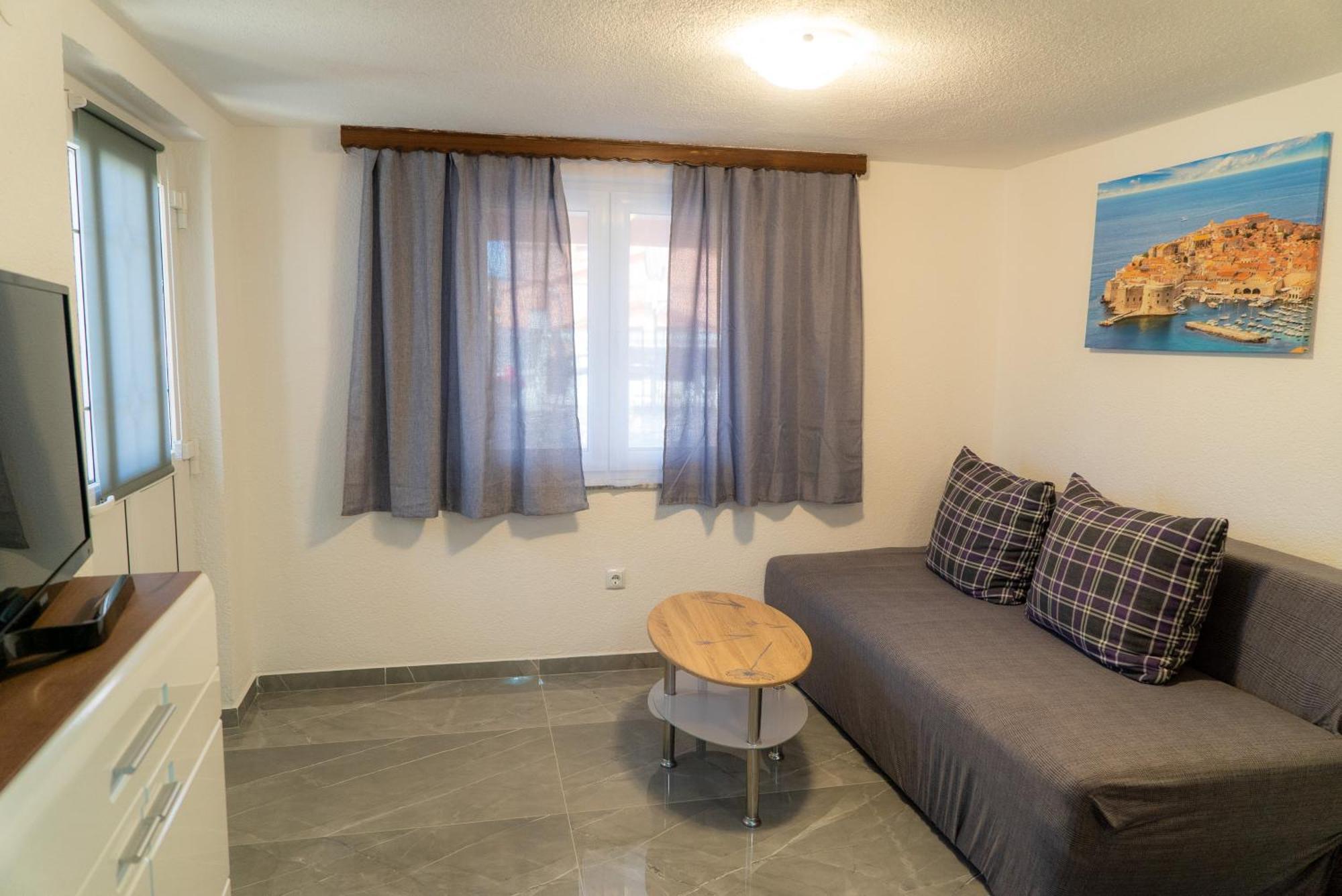 Apartments Zubcic Tisno Phòng bức ảnh