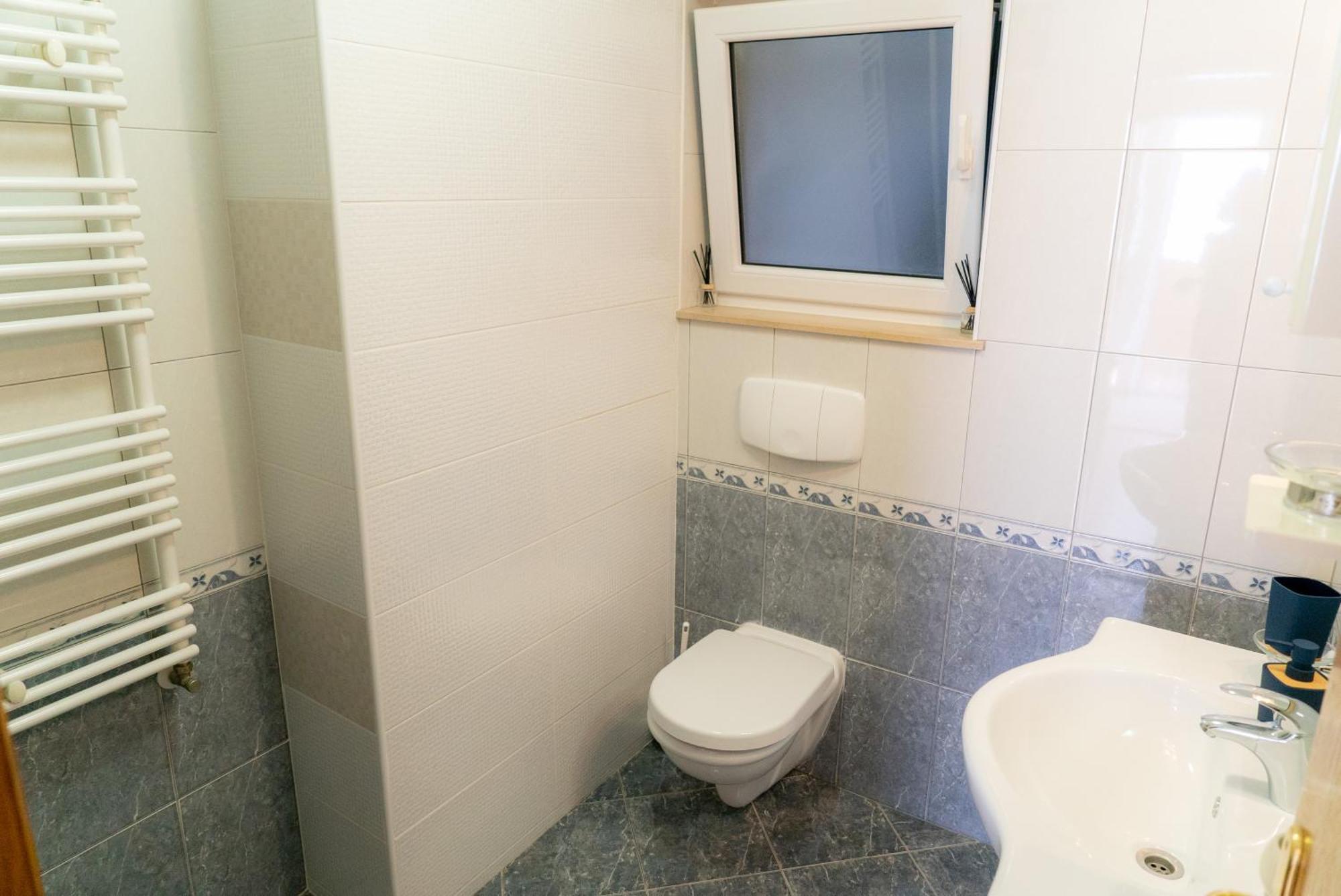 Apartments Zubcic Tisno Phòng bức ảnh